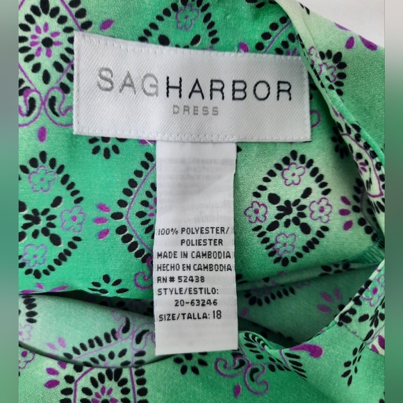 Sag Harbor Plus Size Shift Dress - Picture 7 of 7